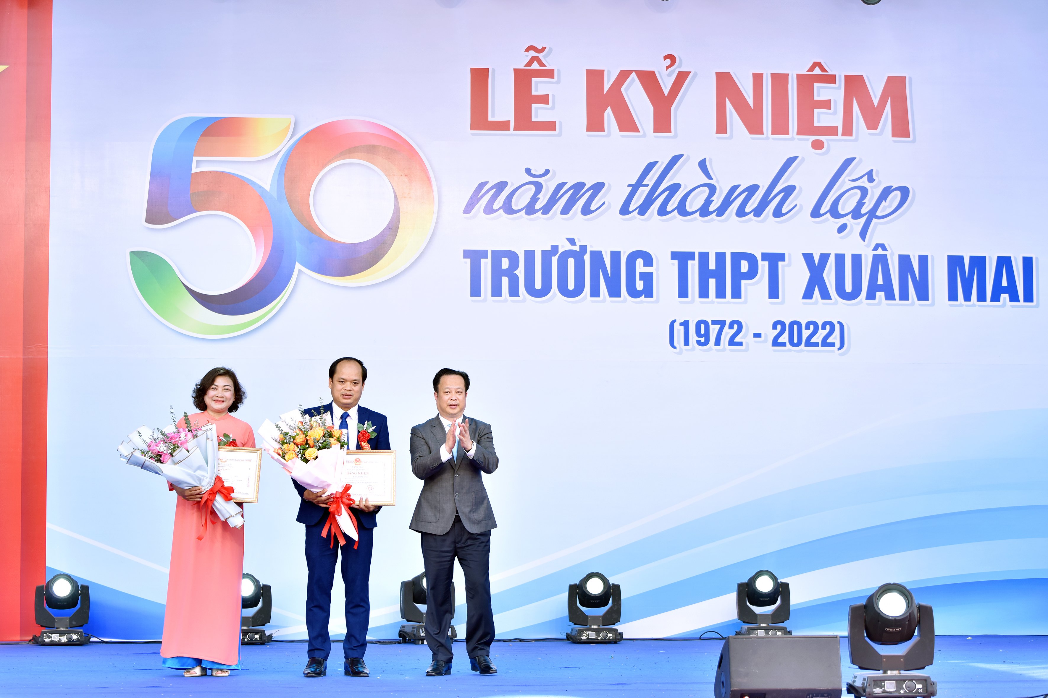 Trường THPT Xuân Mai 50 năm Hành trình sắc màu