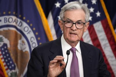 Chủ tịch Fed lại dội "gáo nước lạnh" vào kỳ vọng chấm dứt tăng lãi suất