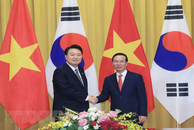 Việt Nam-Hàn Quốc trao đổi 17 văn kiện hợp tác trên các lĩnh vực 