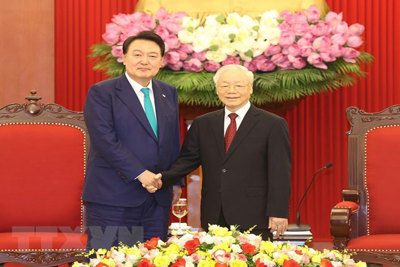 Báo Hàn Quốc đưa tin đậm nét về chuyến thăm Việt Nam của Tổng thống 