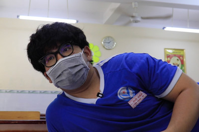 TP Hồ Chí Minh: Thí sinh nằm trên giường bệnh viết bài thi