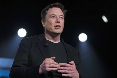 Elon Musk thành lập công ty AI mới