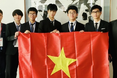 Đoàn Việt Nam nằm trong tốp đầu tại kỳ thi Olympic Vật lí Quốc tế 2023