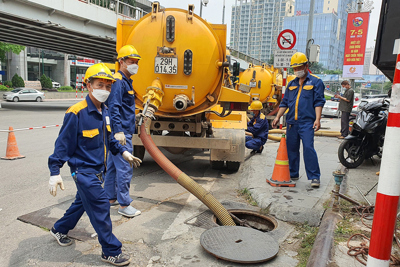 Ngành thoát nước tăng cường ứng phó với bão số 1