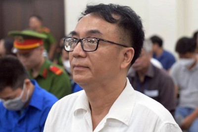 Tuyên án Cựu Phó Cục trưởng Trần Hùng về tội nhận hối lộ