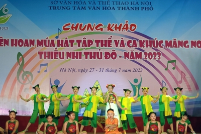 Sôi nổi liên hoan múa hát tập thể và ca khúc măng non Thủ đô