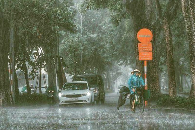 Hà Nội và nhiều địa phương phải hứng chịu mưa lớn kéo dài   đến bao giờ?
