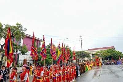 Tổ chức Lễ hội Ngũ Linh Từ - một truyền thống lâu đời của người dân