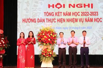 Quận Hoàn Kiếm giữ vững vị trí dẫn đầu ngành giáo dục Thủ đô