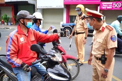 Theo quy định mới, những trường hợp nào Cảnh sát giao thông được dừng xe?