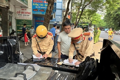 Công an Hà Nội xử lý 248 trường hợp vi phạm Luật Giao thông đường bộ