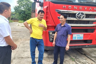 Hà Tĩnh: Hoạt động vận tải tuyến Việt- Lào muôn bề khó