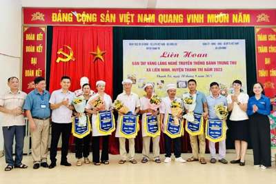 Liên hoan Bàn tay vàng Làng nghề truyền thống bánh Trung thu huyện Thanh Trì