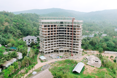 Phú Quốc: Chủ khách sạn 12 tầng xây dựng trái phép xin tự tháo dỡ