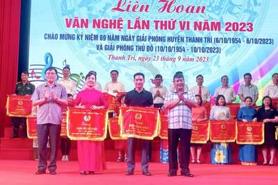 Liên hoan văn nghệ chào mừng kỷ niệm 69 năm ngày Giải phóng huyện Thanh Trì