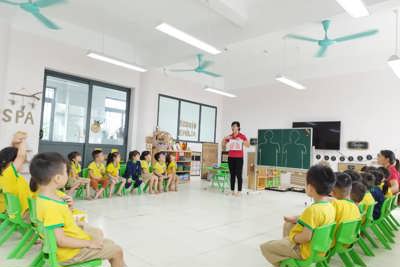 Bộ GD&ĐT giải đáp băn khoăn về lương giáo viên mầm non và phổ thông