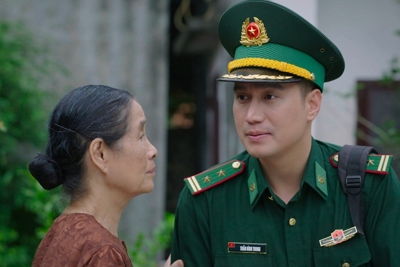 Việt Anh lại gây tranh cãi khi đóng vai tử tế