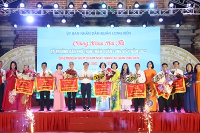 Ấn tượng “Tổ trưởng dân phố thân thiện” quận Long Biên năm 2023