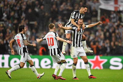 Vòng bảng Champions League 2023/2024: Newcastle thắng đậm PSG, Man City khẳng định sức mạnh