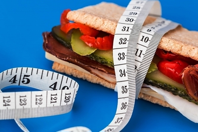 Một số nguyên tắc trong ăn uống cho người muốn giảm cân