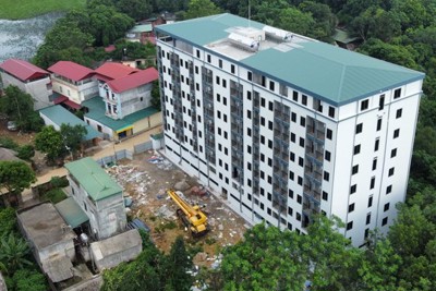 Chủ tịch Hà Nội yêu cầu xử lý chung cư mini sai phép tại Thạch Thất