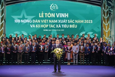 Vinh danh 100 Nông dân Việt Nam xuất sắc năm 2023