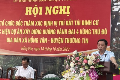 Người dân Hồng Vân bốc thăm đất tái định cư GPMB dự án Vành đai 4