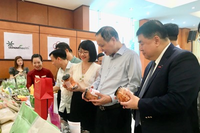 Hơn 900 chuỗi liên kết với 43 tỉnh, TP cung cấp thực phẩm cho Hà Nội