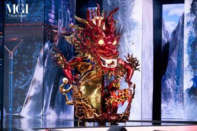 Miss Grand International 2023: Lê Hoàng Phương gây kinh ngạc khi bước ra từ rồng lửa