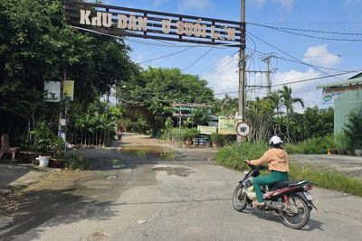 Phú Quốc: Khu dân cư xuống cấp, đường thành sông