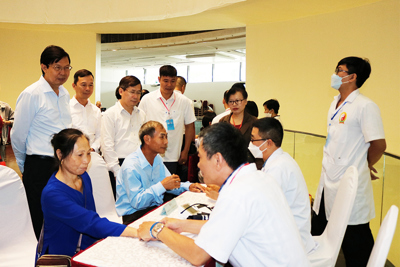 Hà Nội: Hội Đông y vận động hiến 10.225 bài thuốc chữa 21 bệnh khác nhau