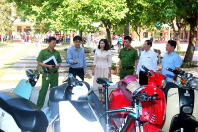 Nam Định:  Cấm học sinh THCS đi xe máy điện đến trường