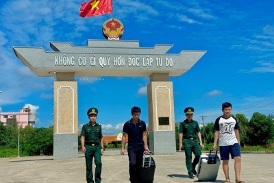 Giải cứu 2 công dân Việt Nam bị lừa bán sang Campuchia