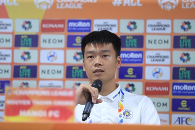 Nguyễn Thành Chung lên tiếng khi bị chỉ trích vì Hà Nội FC thua liên tiếp