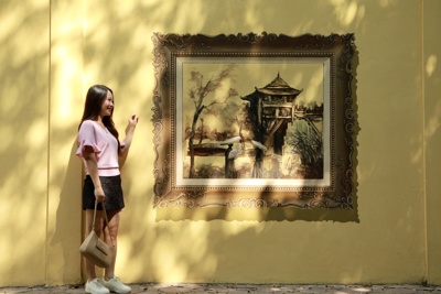 Hà Nội xưa qua tranh bích hoạ 3D tại trường THPT Phan Đình Phùng
