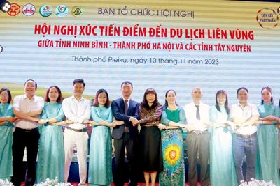 Hà Nội kết nối du lịch liên vùng Ninh Bình và các tỉnh Tây Nguyên 