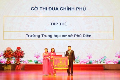 Quận Bắc Từ Liêm tuyên dương điển hình tiên tiến, nhà giáo mẫu mực 