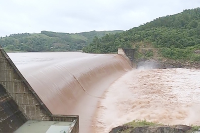 Cảnh báo lũ lên báo động 2 trên các sông từ Quảng Trị đến Ninh Thuận