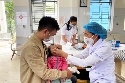 Hà Nội: Hơn 385.000 trẻ được uống bổ sung vitamin A đợt 2/2023