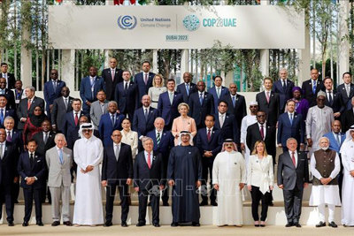 COP28: Thủ tướng Phạm Minh Chính gặp lãnh đạo các nước và tổ chức quốc tế