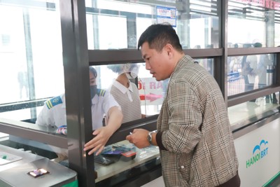 Bước ngoặt vận tải hành khách  công cộng Hà Nội