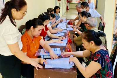 Trên 202.000 đối tượng ở Hà Nội được hưởng trợ cấp xã hội