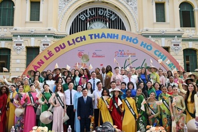 TP Hồ Chí Minh phát động thông điệp "Xanh trên mỗi hành trình"
