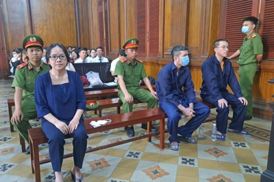 Việt kiều Vũ Bảo Trinh lãnh án chung thân vì lừa đảo