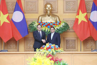 Việt Nam dành ưu tiên cao nhất cho mối quan hệ đặc biệt Việt-Lào