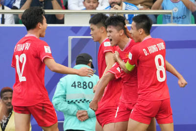 Niềm tin vào cầu thủ trẻ và điểm sáng của HLV Philippe Troussier ở tuyển Việt Nam