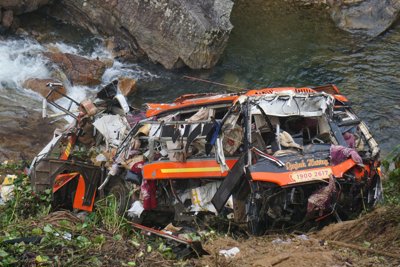 Toàn cảnh vụ tai nạn đặc biệt nghiêm trọng khiến 22 người thương vong