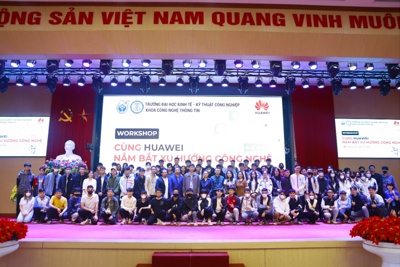 Vinh danh 6 sinh viên chiến thắng cuộc thi ICT Competition Vietnam 2023 - 2024