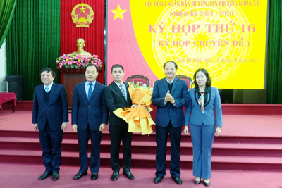 Ông Nguyễn Văn Đức được bầu làm Chủ tịch UBND huyện Đan Phượng