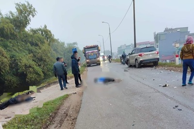 Hà Nội: Tai nạn giao thông nghiêm trọng làm 2 người tử vong trong ngày 30/1